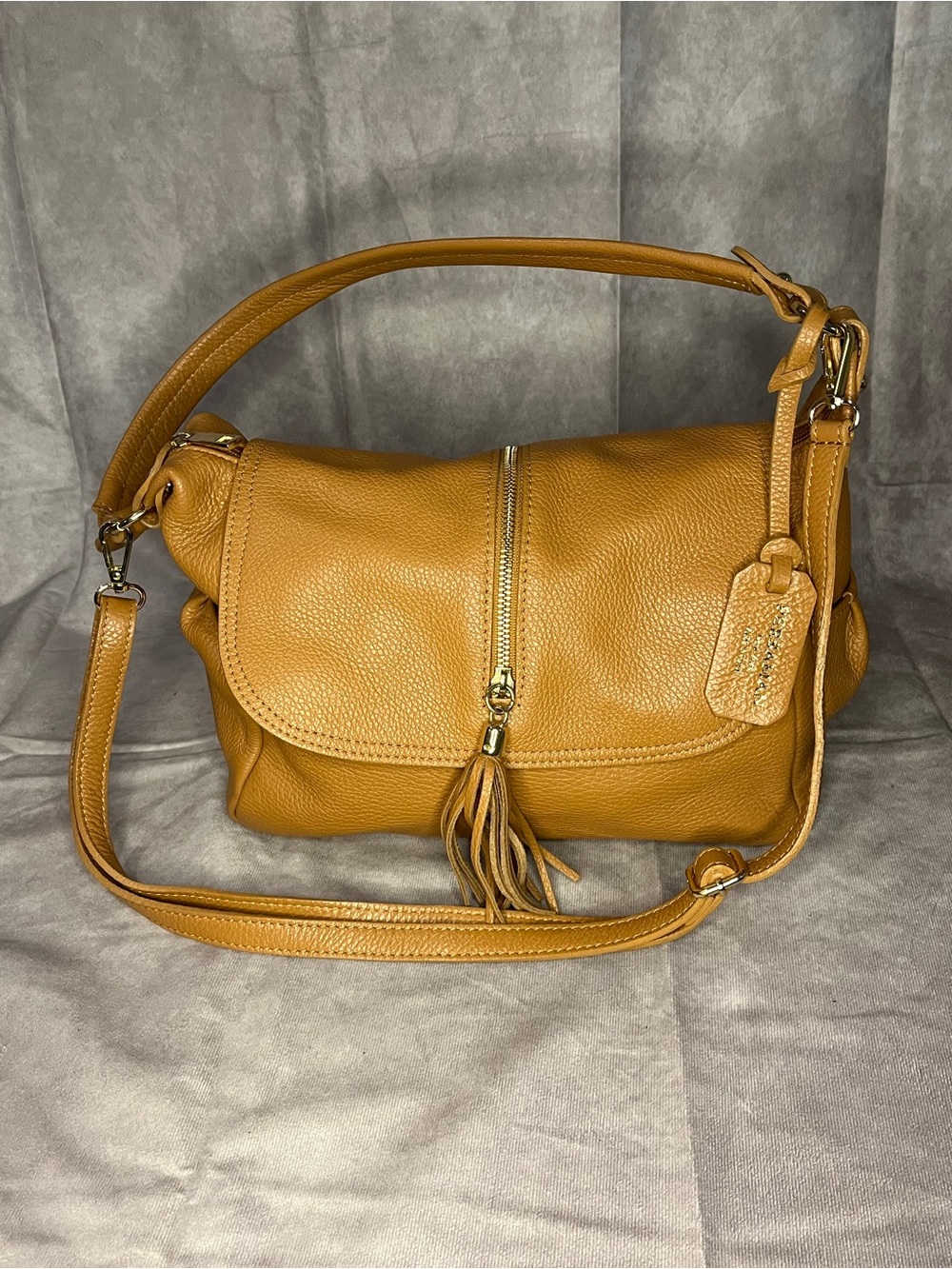 Vintage Persaman Italian Leather Shoulder Bag Camel
